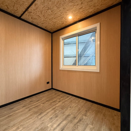 Cabin Rental 2.55 x 3.38m (8.65m²)