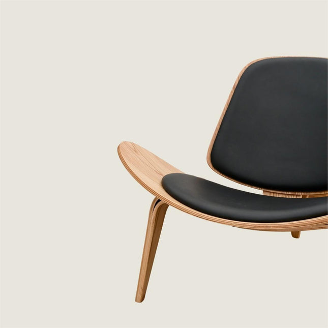 Hans Wegner's Shell Chair - Real Leather